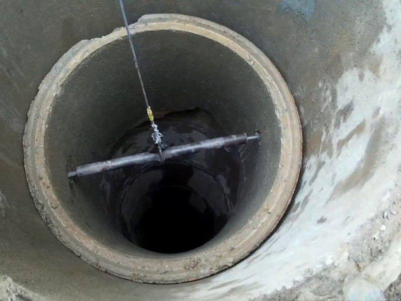 углубление колодца из железобетонных колец